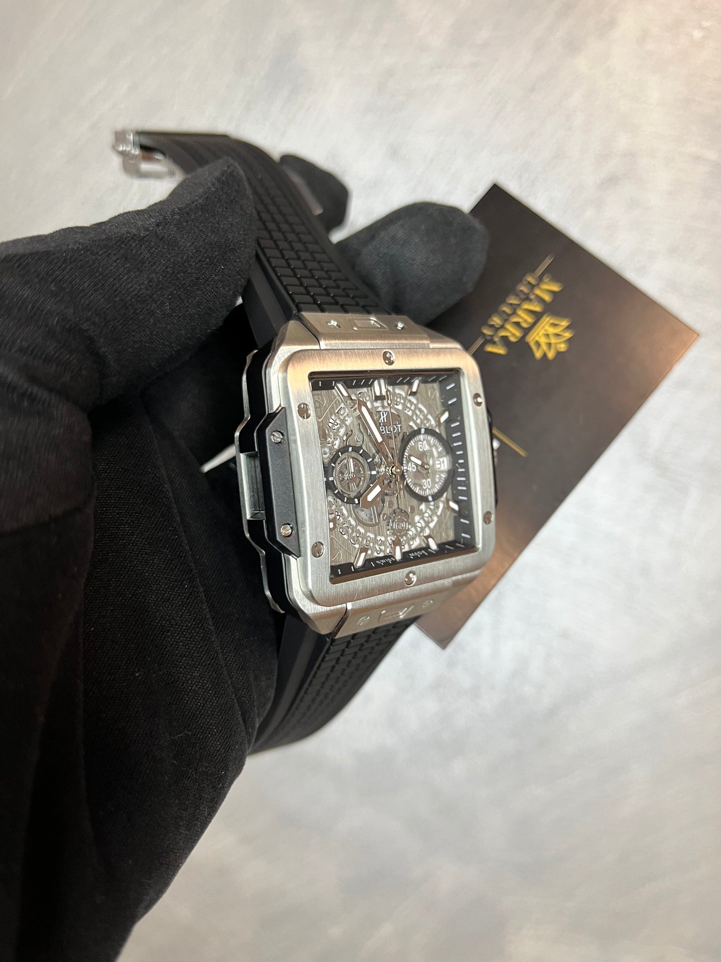 HUBLOT SQUARE BANG KING CASSA ACCIAIO CINTURINO NERO IN CAUCCIÙ