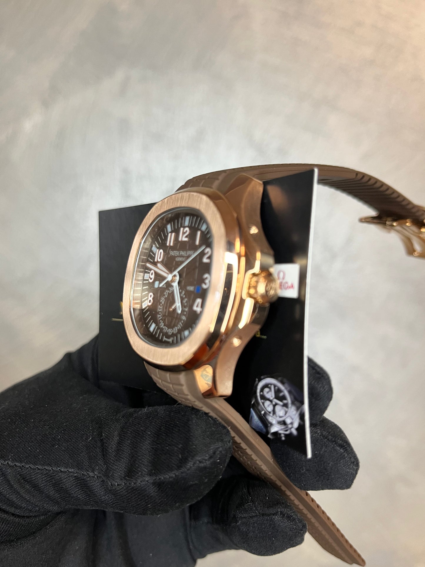 PATEK PHILIPPE AQUANAT CHRONO ORO ROSA CINTURINO E QUADRANTE MARRONE