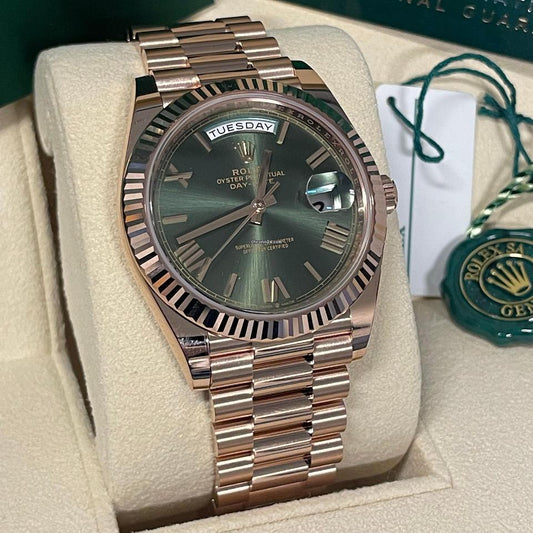 Rolex Daydate 41 President Oro Rosa Quadrante Olive Roman