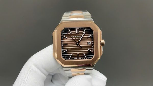 Patek Philippe Cubitus Acciaio e Oro rosa Quadrante Ciocccolato