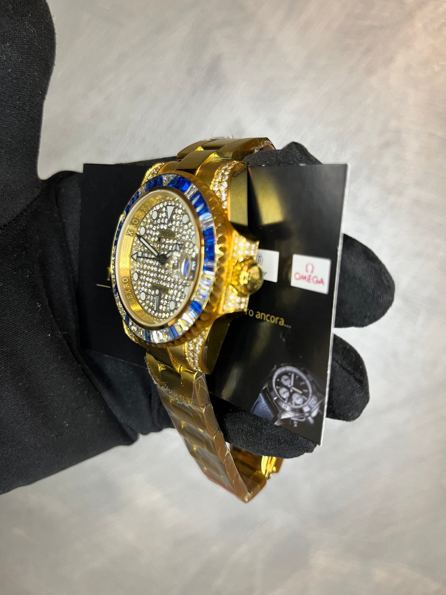 ROLEX GMT MASTER ORO GIALLO QUADRANTE PAVÉ DI BRILLANTINI GHIERA CON BRILLANTINI BIANCHI E BLU