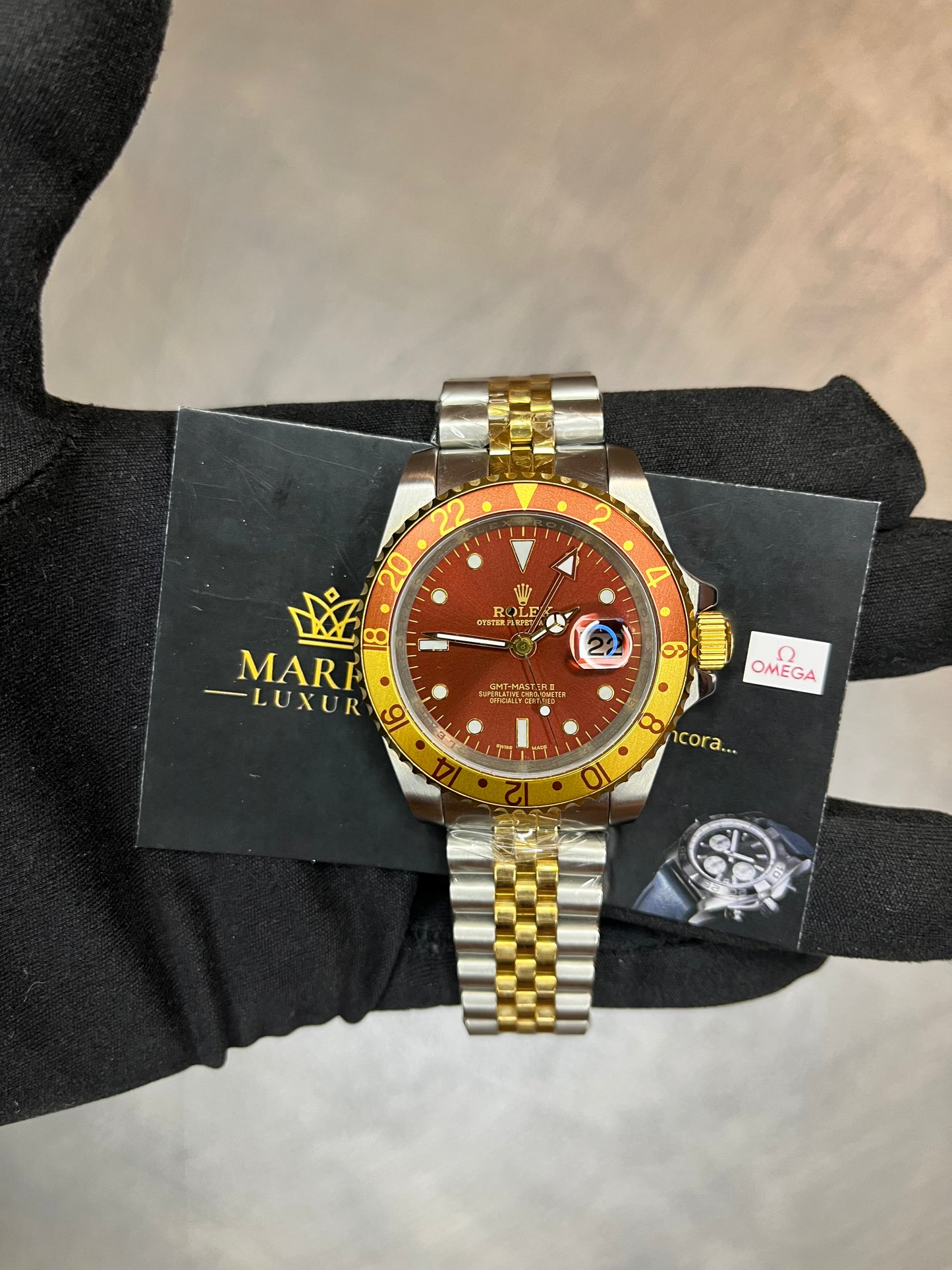 ROLEX GMT MASTER VINTAGE TIGER EYE