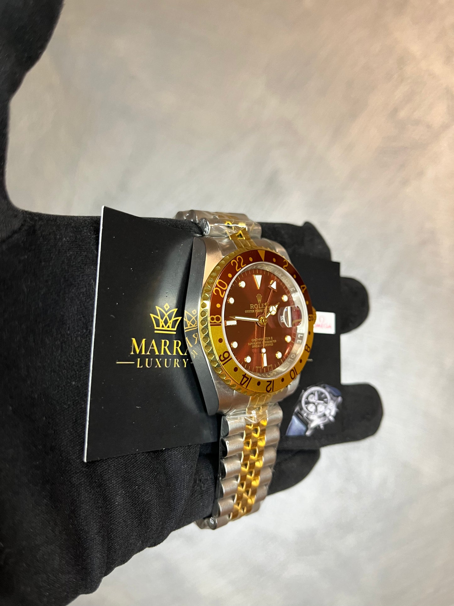 ROLEX GMT MASTER VINTAGE TIGER EYE