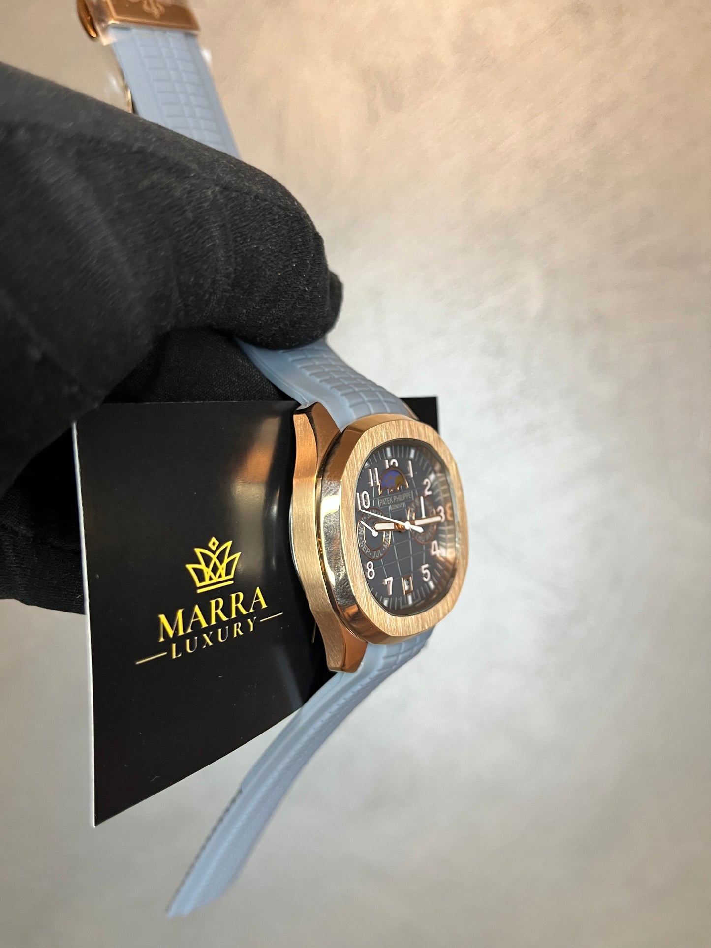 PATEK PHILIPPE AQUANAT CRONO CON FASE LUNARE QUADRANTE E CINTURINO AZZURRO
