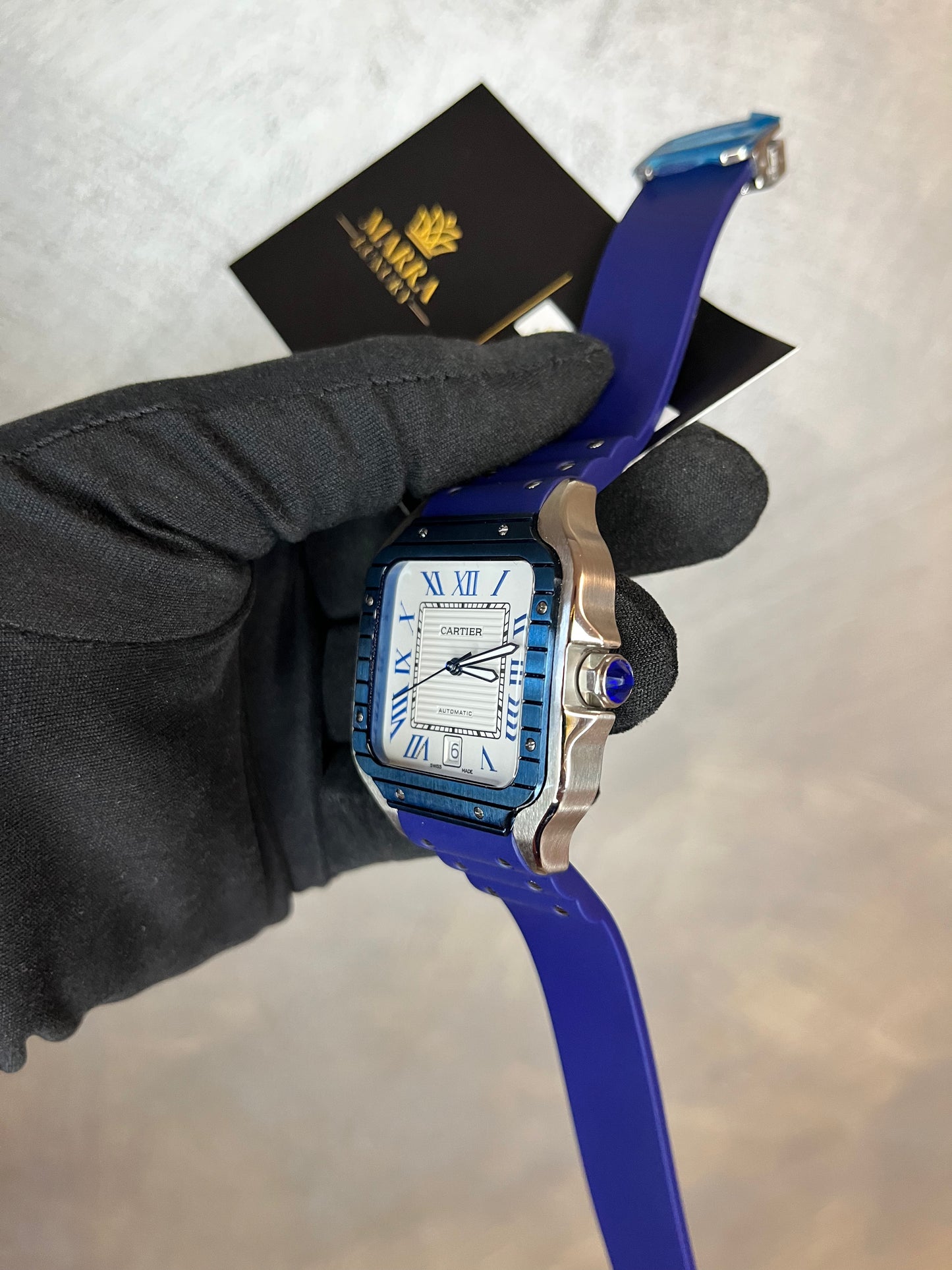 CARTIER SANTOS 40 MM DATA CINTURINO IN CAUCCIÙ,QUADRANTE BIANCO E GHIERA BLU