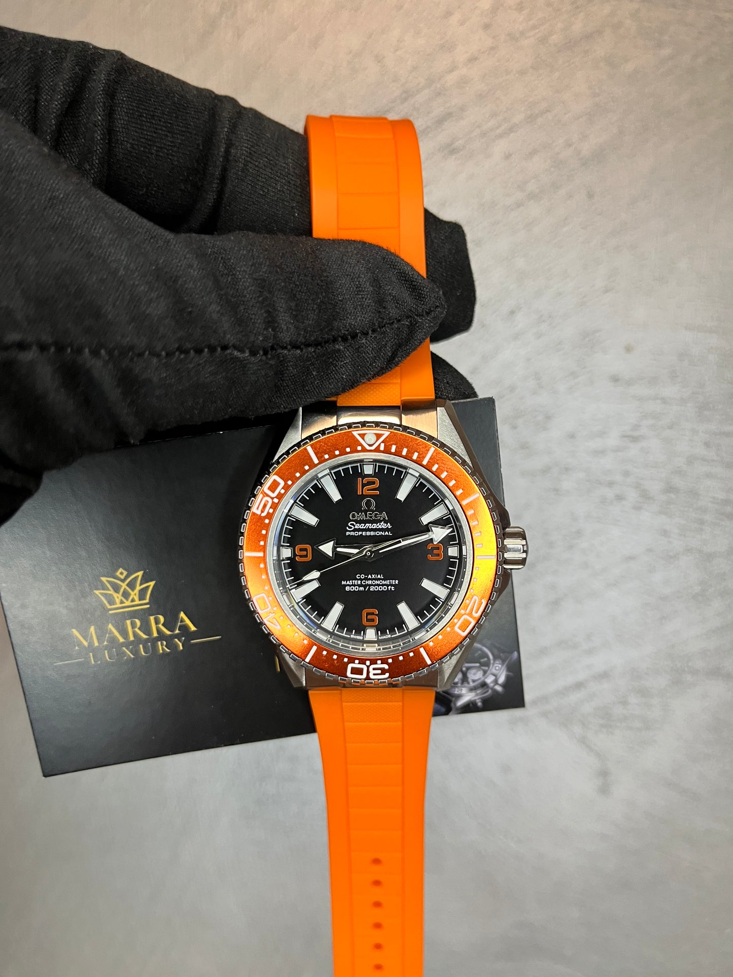 OMEGA SEAMASTER PROFESSIONAL ARANCIO QUADRANTE NERO