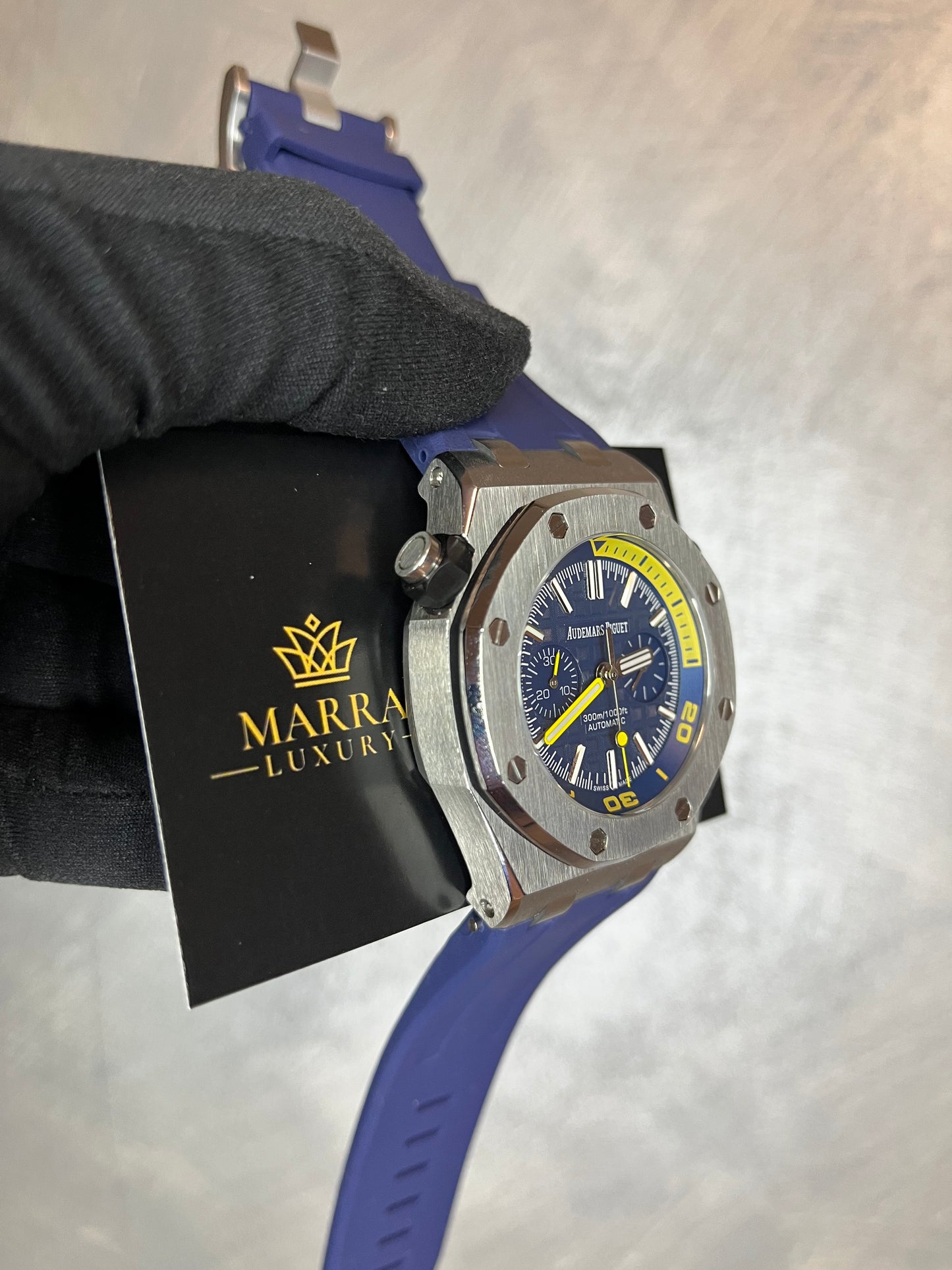 AUDEMARS PIGUET ROYAL OAK OFFSHORE CINTURINO IN CAUCCIÙ BLU