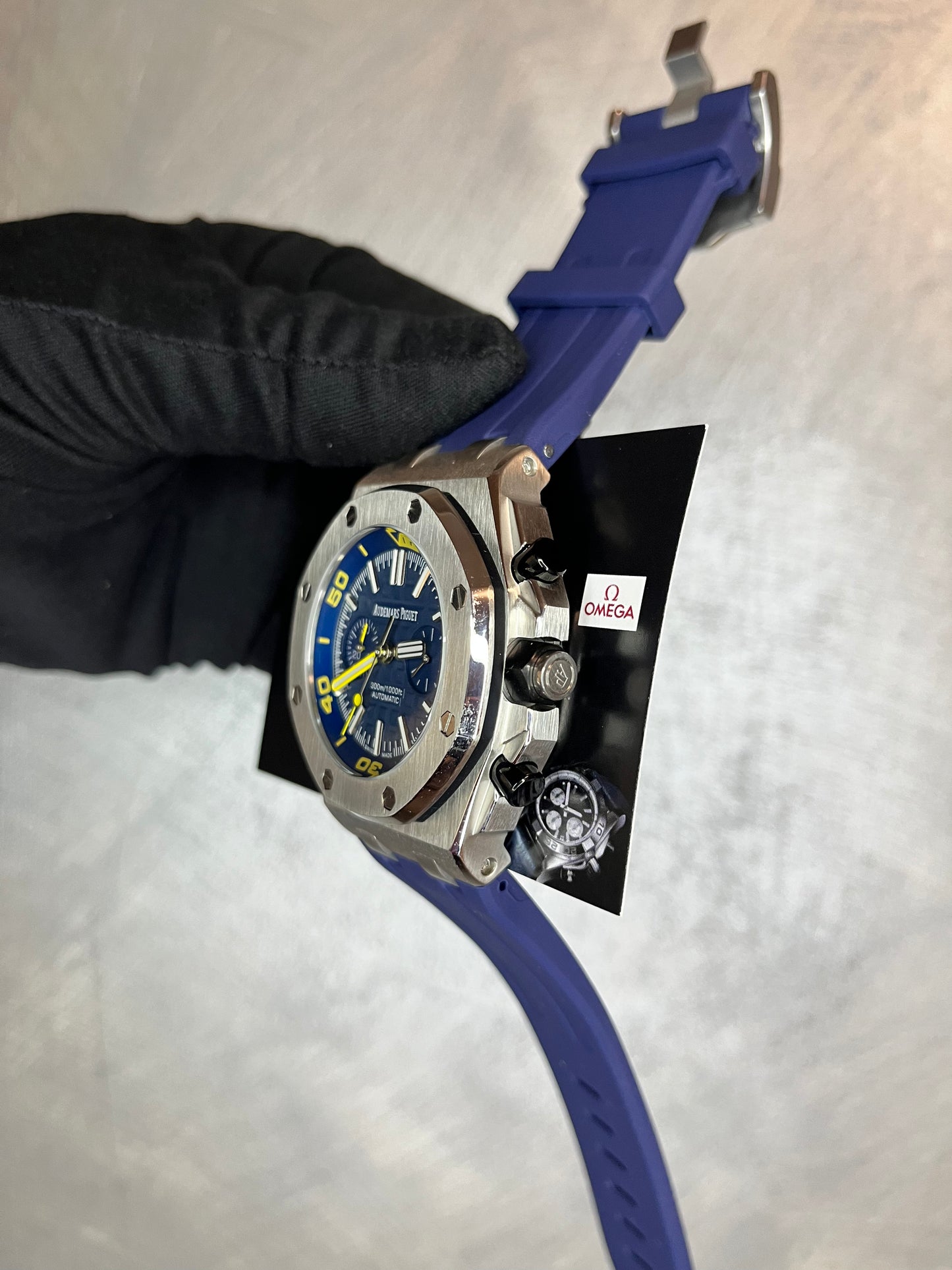 AUDEMARS PIGUET ROYAL OAK OFFSHORE CINTURINO IN CAUCCIÙ BLU