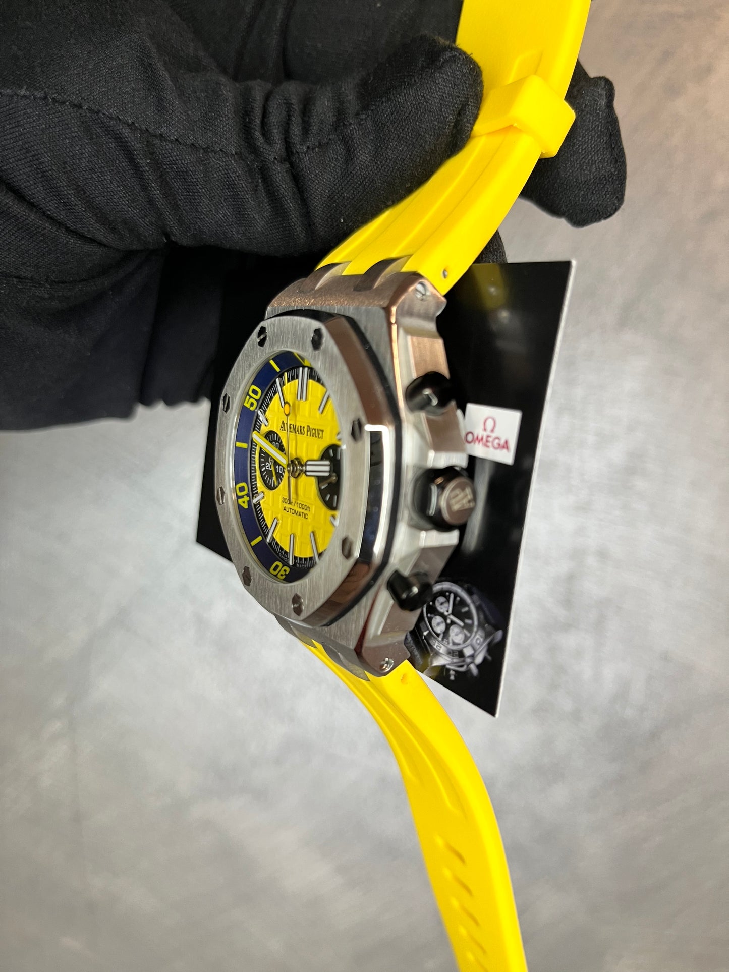 AUDEMARS PIGUET ROYAL OAK OFFSHORE CINTURINO IN CAUCCIÙ GIALLO