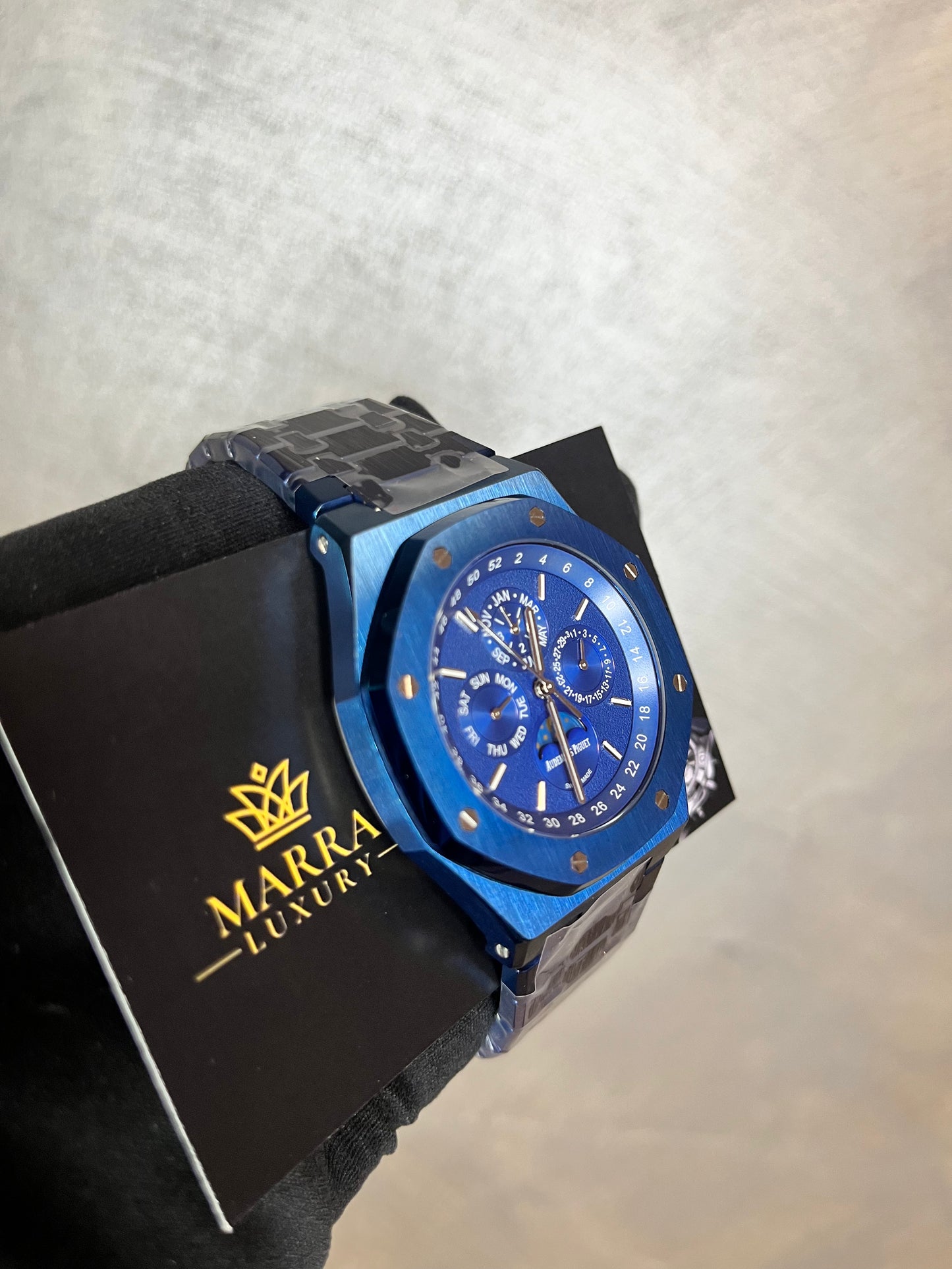 AUDEMARS PIGUET ROYAL OAK PERPETUAL CALENDAR CERAMICA BLU