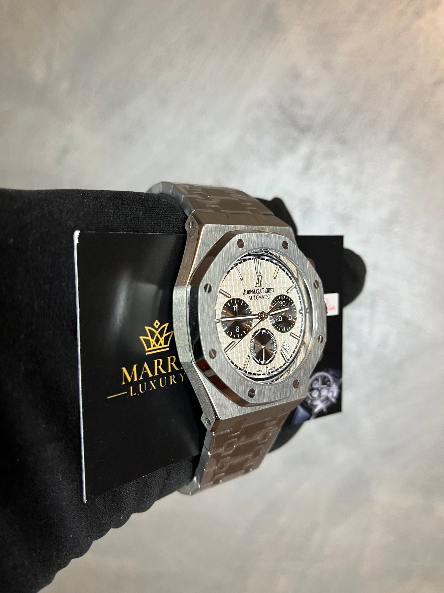AUDEMARS PIGUET ROYAL OAK CHRONO ACCIAIO QUADRANTE BIANCO CON CONTATORI NERI