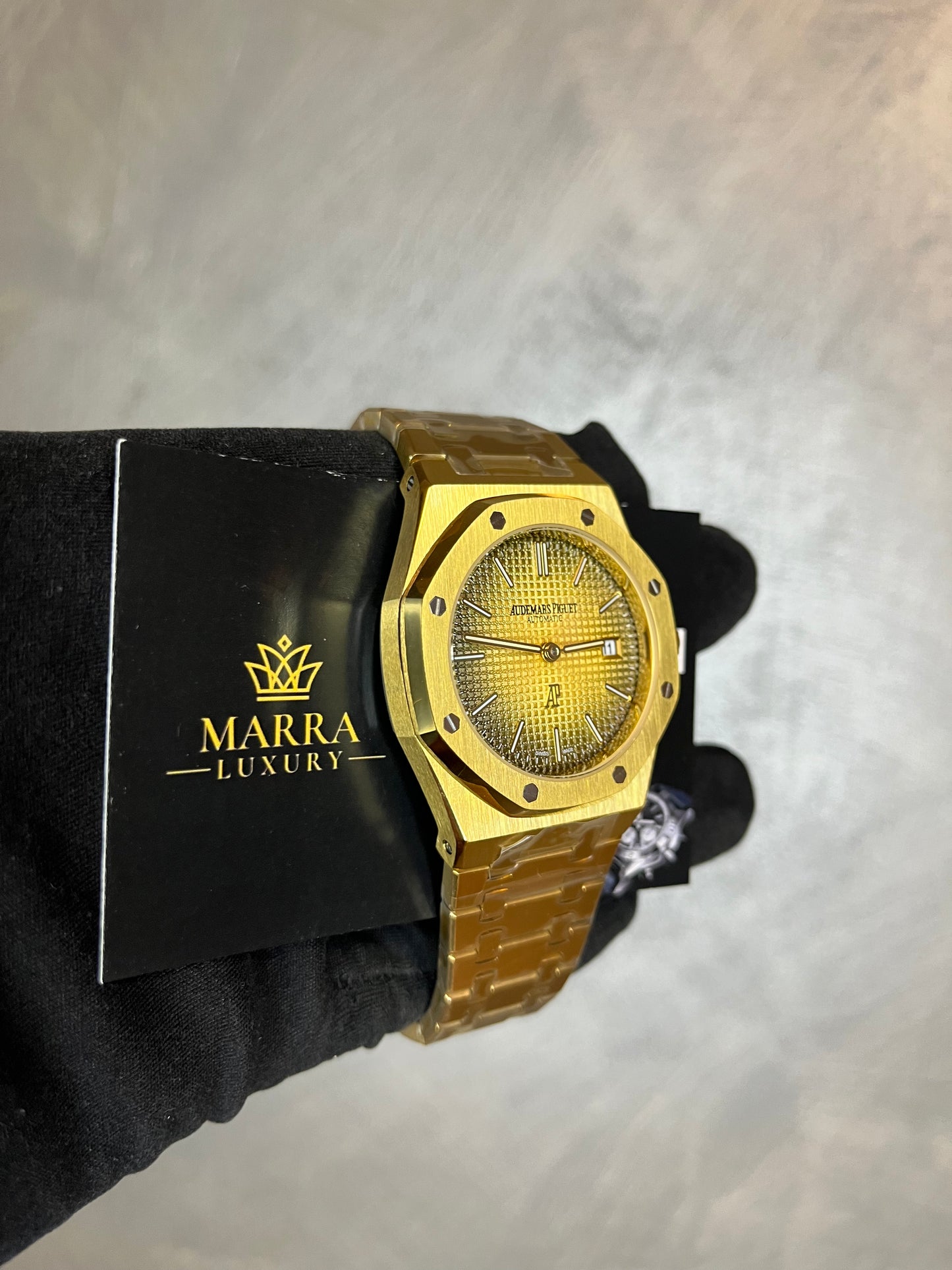 AUDEMARS PIGUET ROYAL OAK JUMBO ORO 40 mm