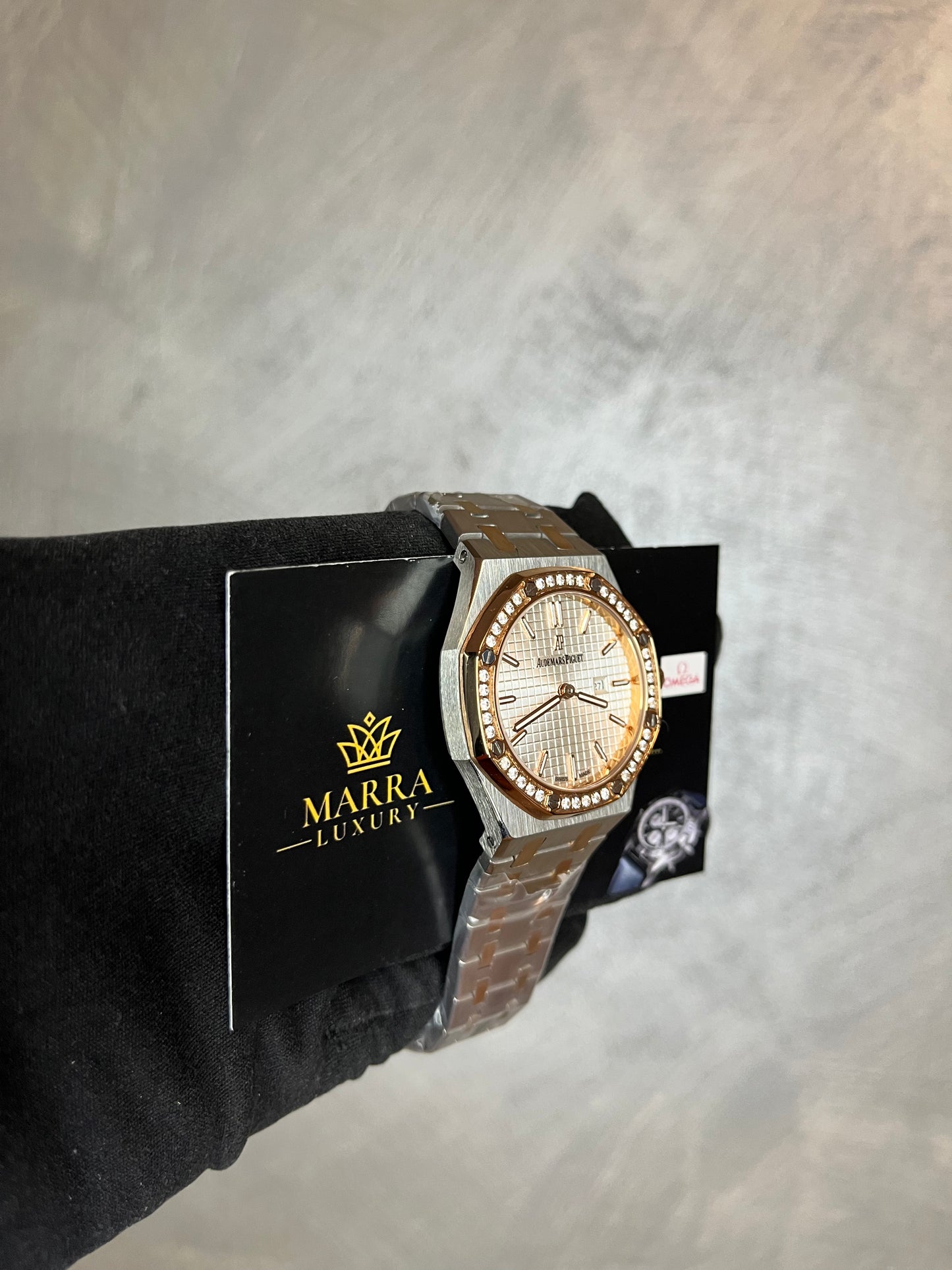 AUDEMARS PIGUET ROYAL OAK LADY 34 mm ACCIAIO E ORO CON BRILLANTINI