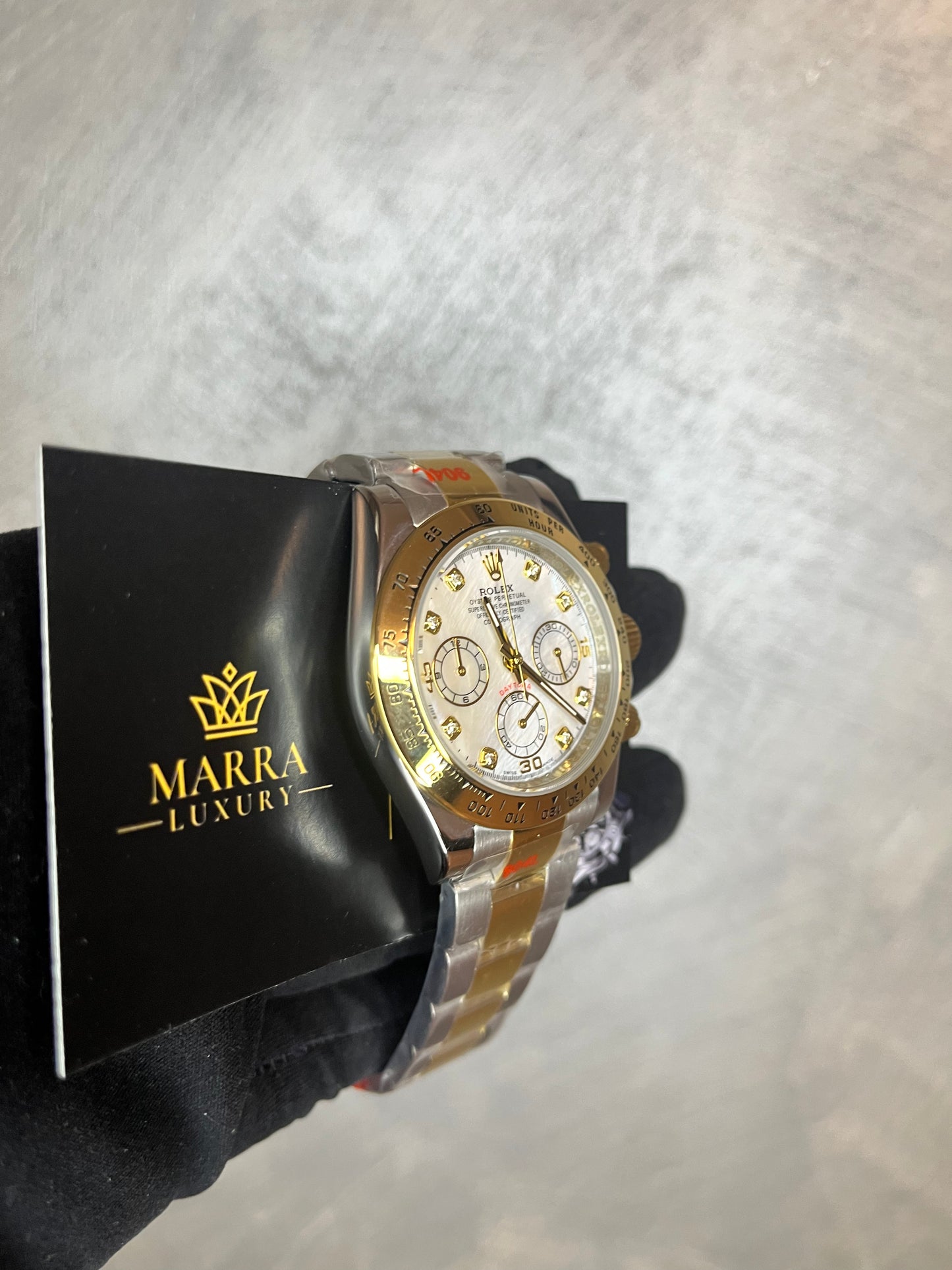 ROLEX DAYTONA ORO E ACCIAIO, QUADRANTE MADREPERLA CON BRILLANTINI