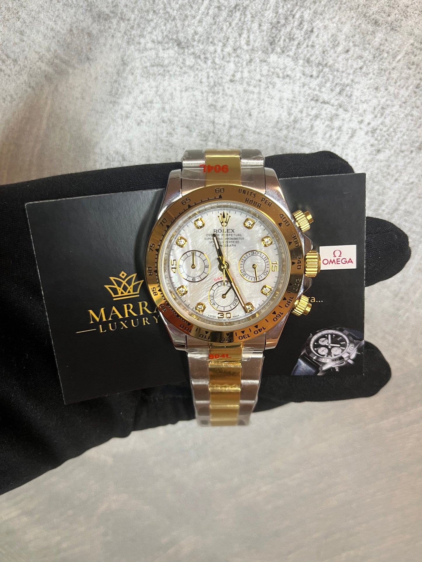 ROLEX DAYTONA ORO E ACCIAIO, QUADRANTE MADREPERLA CON BRILLANTINI