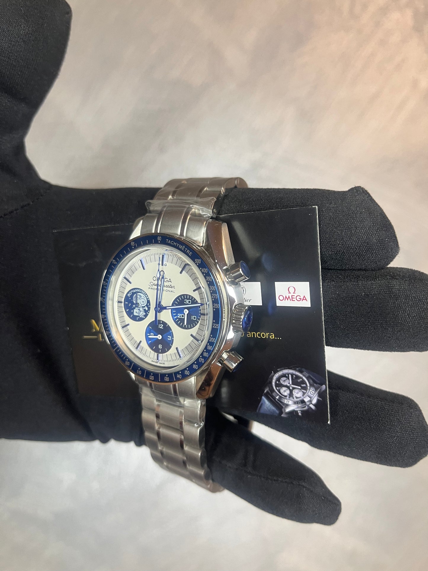 OMEGA SPEEDMASTER IN ACCIAIO SNOOPY 50° ANNIVERSARIO