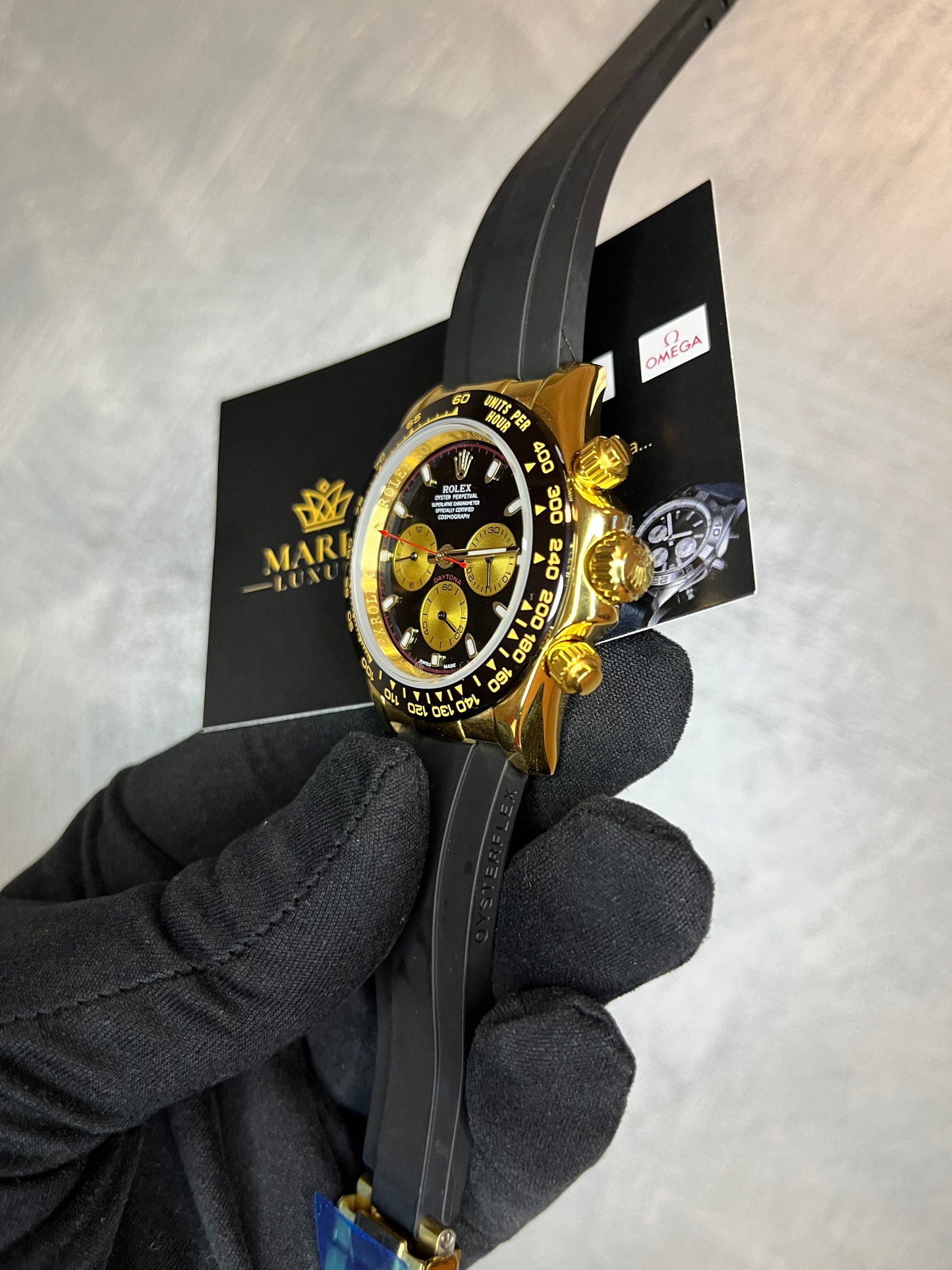 ROLEX DAYTONA OYSTERFLEX CASSA E CONTATORI ORO GIALLO CON DETTAGLI ROSSI
