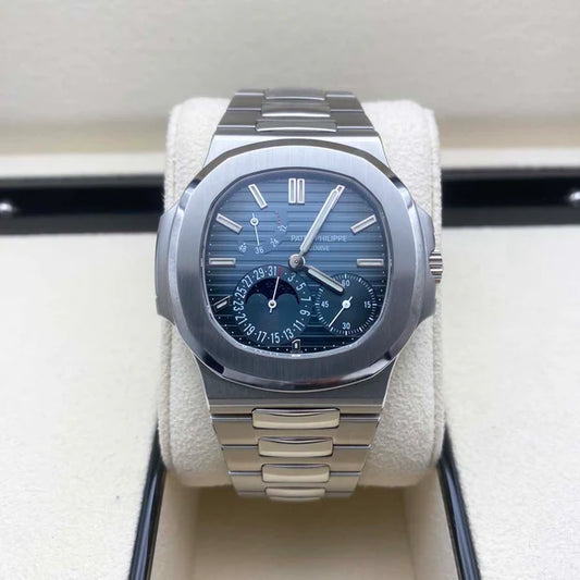 Patek Philippe Nautilus Moonphase Acciaio Quadrante Blu